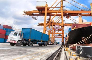 隨著國(guó)際物流貿(mào)易市場(chǎng)的拓展，國(guó)際物流公司必須有哪些素養(yǎng)？