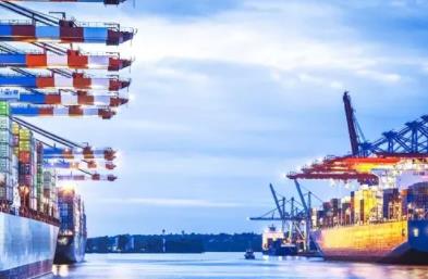 有哪些因素會導致上海進出口貨代公司在市場上發(fā)展下跌呢？