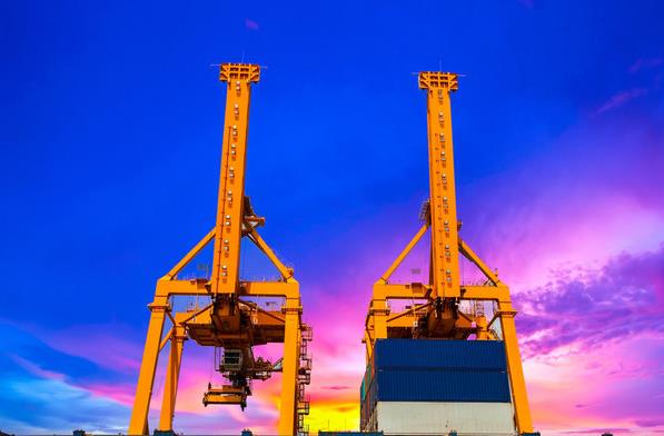 在選擇馬來西亞貨代時(shí)，應(yīng)該考慮哪些方面？