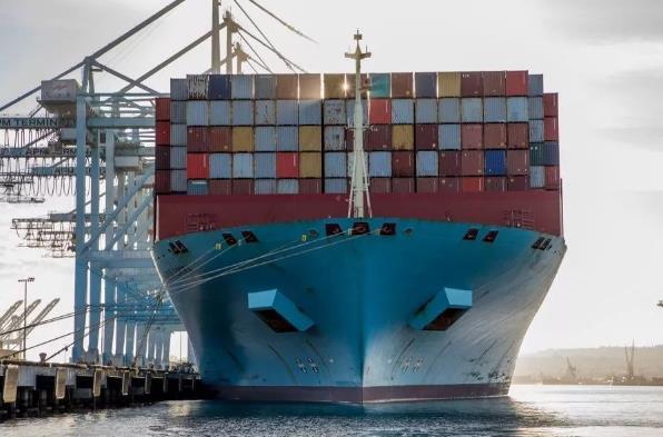 英國國際貨代行業(yè)的特點、挑戰(zhàn)和未來趨勢是怎樣的？