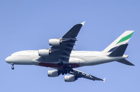 英國空運(yùn)價(jià)格的變動(dòng)受到了哪些因素的影響？