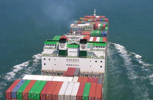 國際貨代行業(yè)近年來發(fā)展迅猛，成為了當(dāng)今全球貿(mào)易的重要環(huán)節(jié)