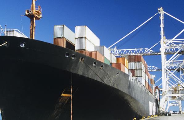 隨著國(guó)際貿(mào)易的不斷擴(kuò)大，國(guó)際貨代將繼續(xù)發(fā)揮著重要作用