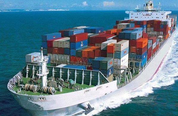 南非貨代作為連接國(guó)際貿(mào)易的紐帶，承擔(dān)著不可忽視的重要角色