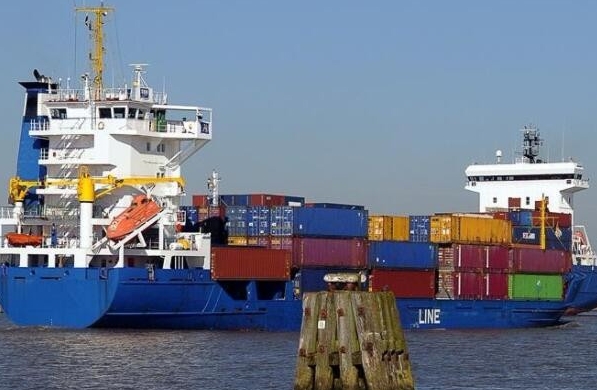 貨代行業(yè)面臨著激烈的市場競爭和日益增強的環(huán)境保護要求