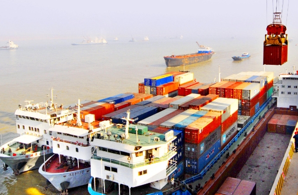 美國物流市場作為全球重要的物流市場之一，其發(fā)展呈現(xiàn)出復(fù)雜性