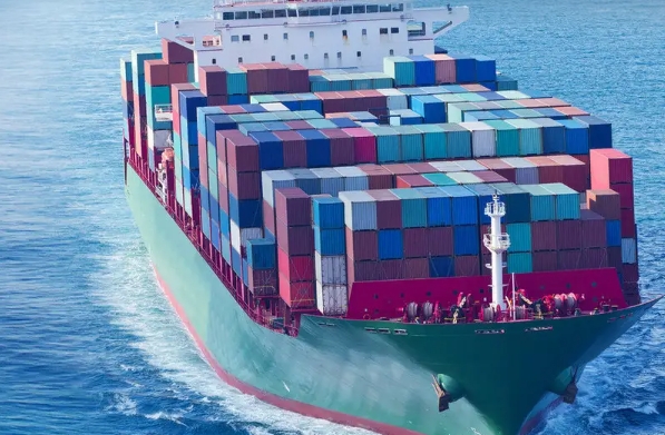 隨著全球化進(jìn)程的推進(jìn)，貨代行業(yè)將迎來更加廣闊的發(fā)展空間