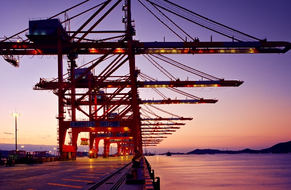 但是面對(duì)眾多的選擇，該如何才能找到適合自己的美國貨代呢？