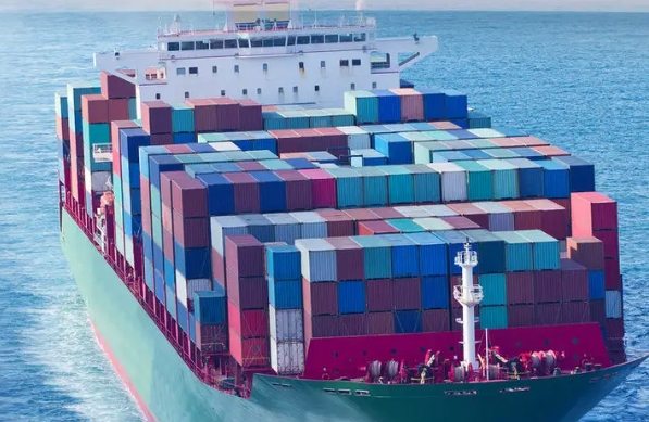 隨著全球貿易的進一步發(fā)展，貨代行業(yè)也將有著更廣闊的發(fā)展前景