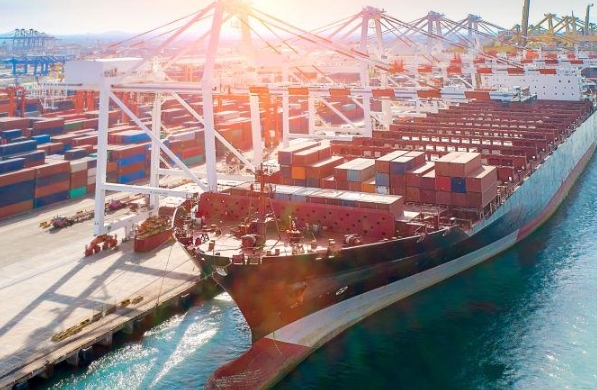 隨著電子商務的快速發(fā)展，國際貨代也迎來了新的發(fā)展機遇