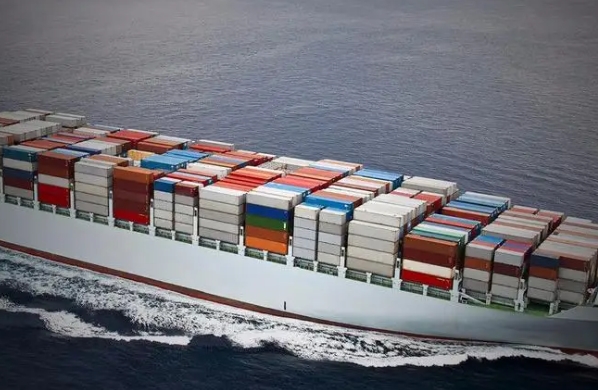 在未來的發(fā)展中，海運貨代行業(yè)將展現(xiàn)出更加璀璨的光芒