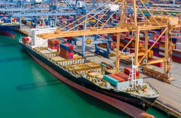 上海海外倉貨代承載著物流的使命，成為了推動經(jīng)濟發(fā)展的重要力量