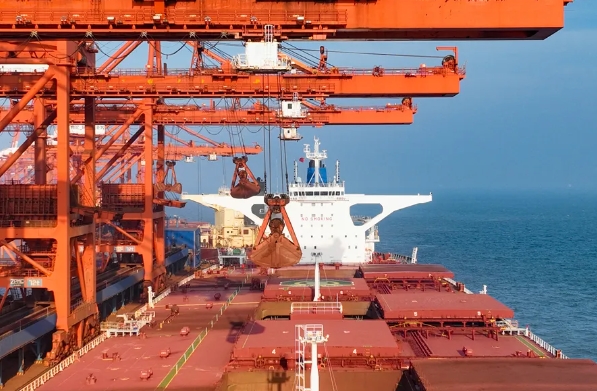 隨著市場(chǎng)的持續(xù)拓展，上海貨代行業(yè)將繼續(xù)發(fā)揮其智慧舞者的角色