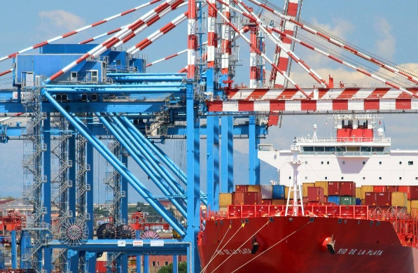 貨代公司是推動全球經(jīng)濟(jì)一體化、促進(jìn)可持續(xù)發(fā)展的重要力量