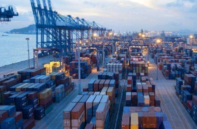 上海國(guó)際物流公司正以其決心和勇氣，探索著物流行業(yè)的新未來(lái)