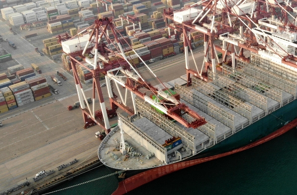 上海國(guó)際貨運(yùn)代理為客戶提供優(yōu)質(zhì)物流解決方案，推動(dòng)全球貿(mào)易的發(fā)展