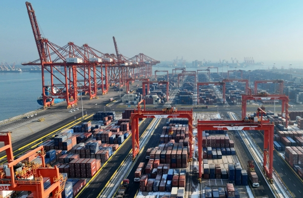 上海國(guó)際物流貨代公司擁有豐富的行業(yè)經(jīng)驗(yàn)，熟悉國(guó)際貿(mào)易的各個(gè)環(huán)節(jié)