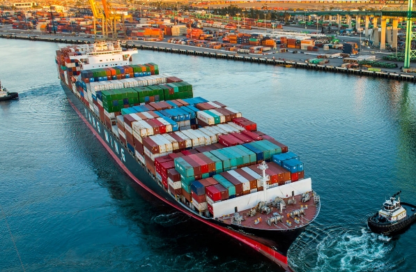 貨代公司角色和功能正隨著技術(shù)的發(fā)展和市場需求的變化而不斷演進(jìn)