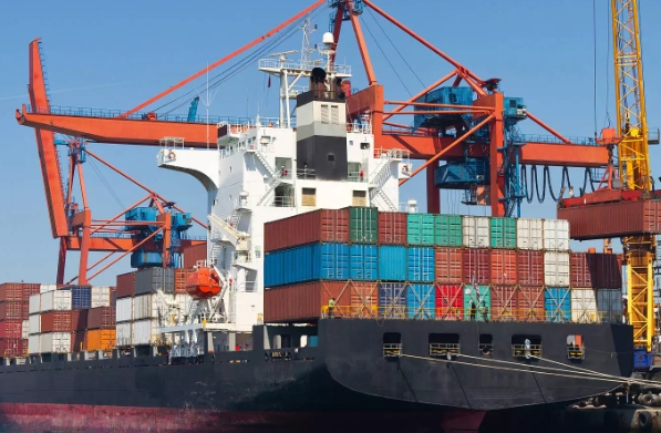 國際貨代是國際貿(mào)易重要的一部分，為全球貿(mào)易發(fā)展搭建了堅(jiān)實(shí)的橋梁