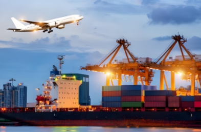 國(guó)際貨代通過(guò)提供專業(yè)化的服務(wù)，幫助貨主節(jié)省時(shí)間和精力，確保貨物的安全運(yùn)輸